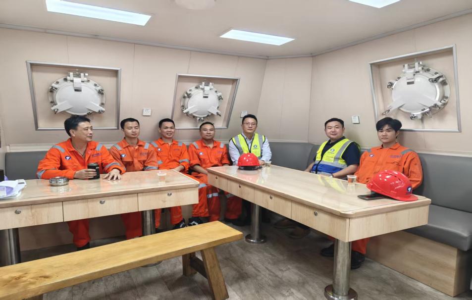 图片17.jpg 图片17.jpg